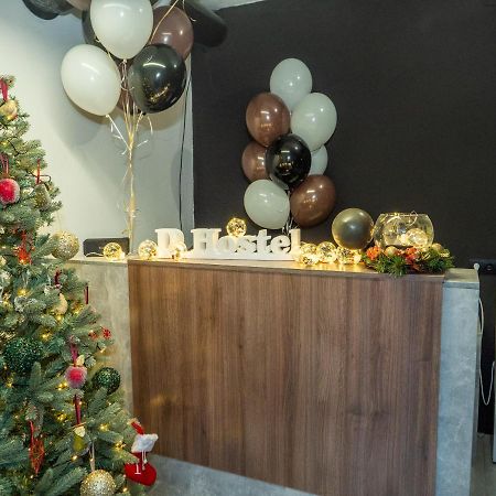 D - Hostel Ирпин Екстериор снимка